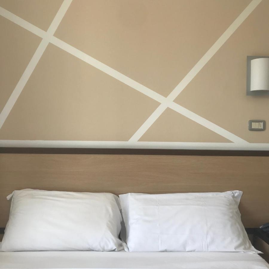 Hotel Royal San Benedetto del Tronto Esterno foto