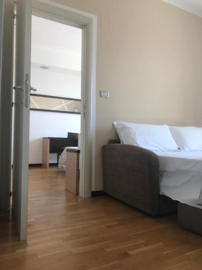 Hotel Royal San Benedetto del Tronto Esterno foto