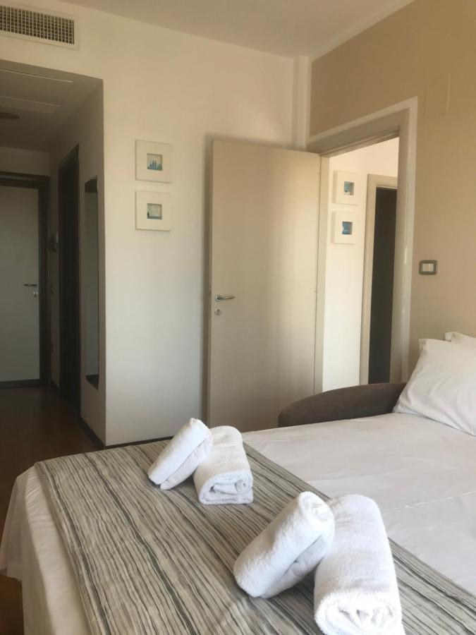 Hotel Royal San Benedetto del Tronto Esterno foto